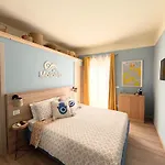 Molablu 3*