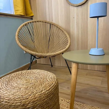 Molablu ベッド・アンド・ブレックファスト