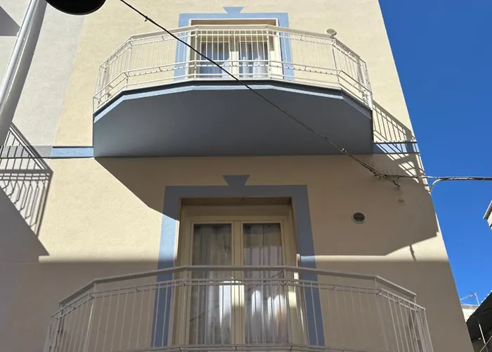 Molablu モーラ・ディ・バーリ